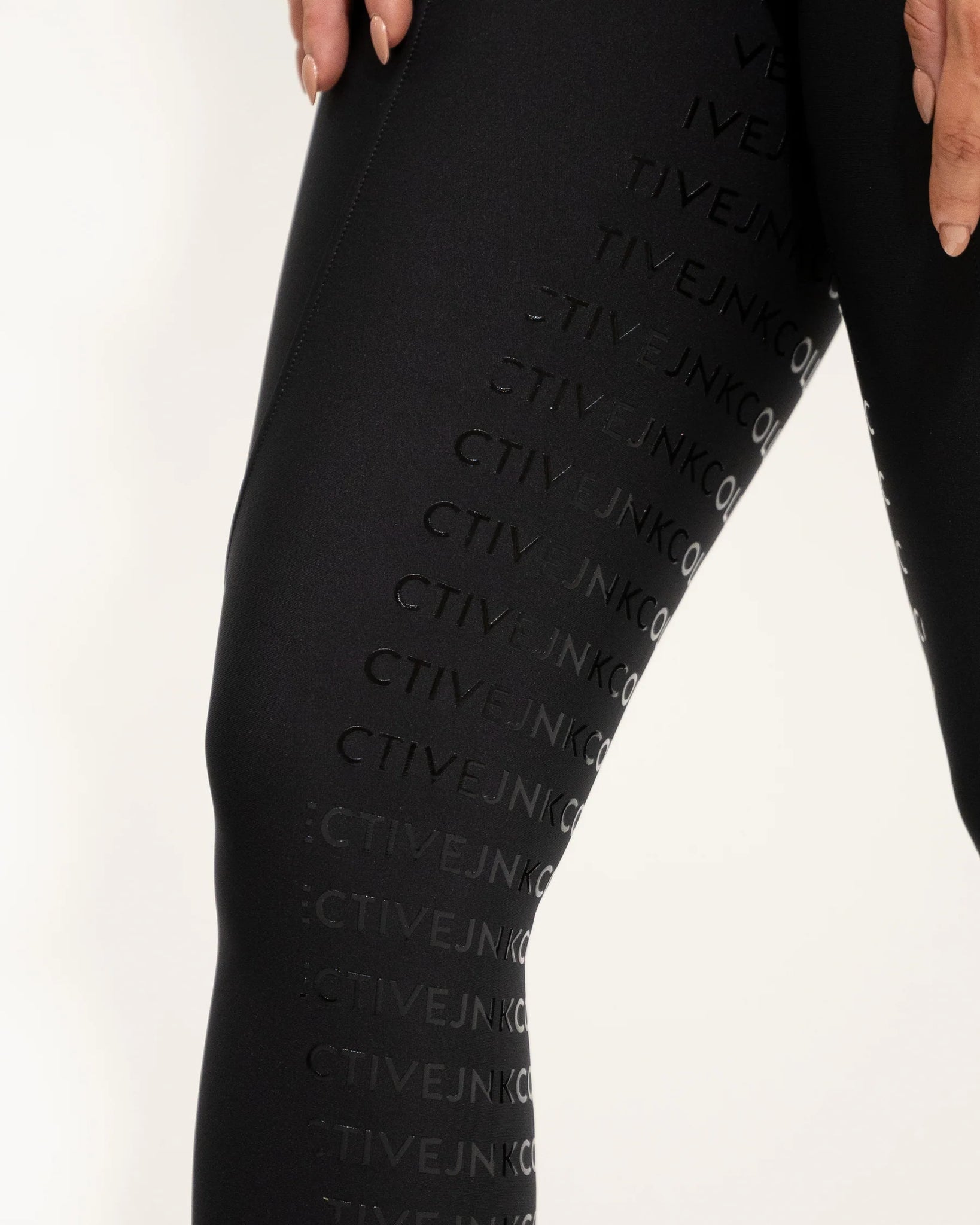 JNK Classic Hybrid Tights