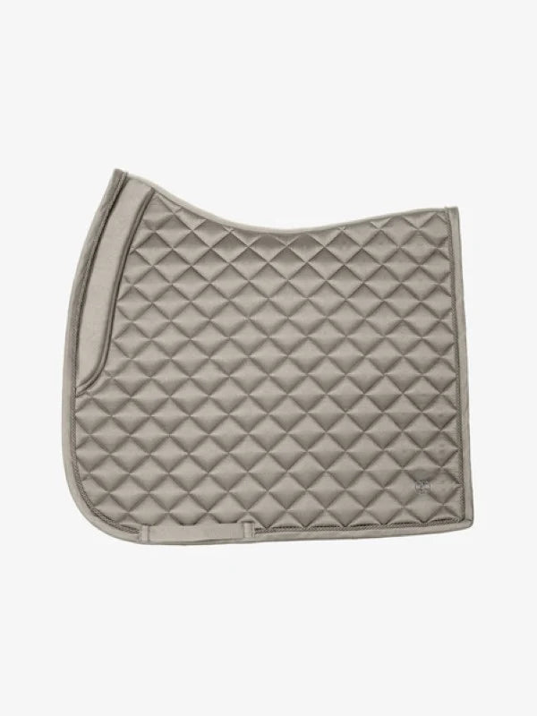 1224_beda835cd9-classic-quilt-dress-1985-015-dark-ivory-1500x2000.webp