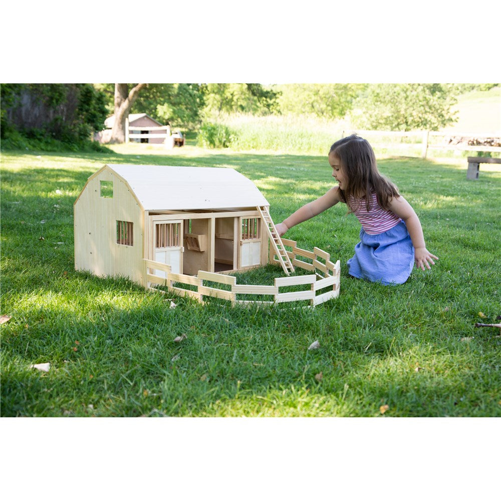 John Deere Countryside Wooden Stable & Corral Set