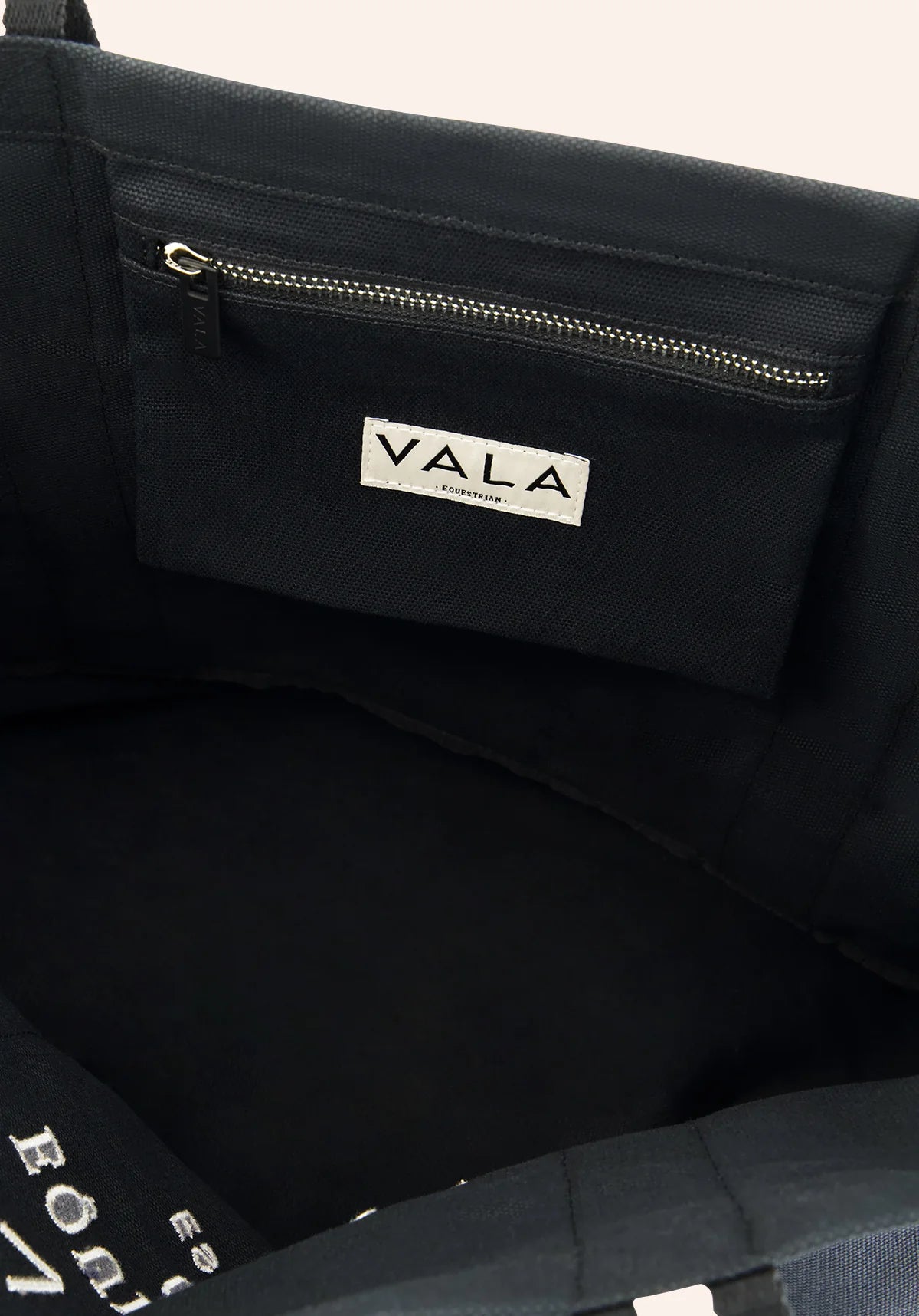 Vala Stable To Street Bag - Black