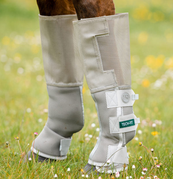 Rambo-Tech-Fit-Flyboot-hybrid-boot-for-horse-view-600x620_2000x_633bf4ad-6e62-4a2a-b97f-011473d6a53f.jpg